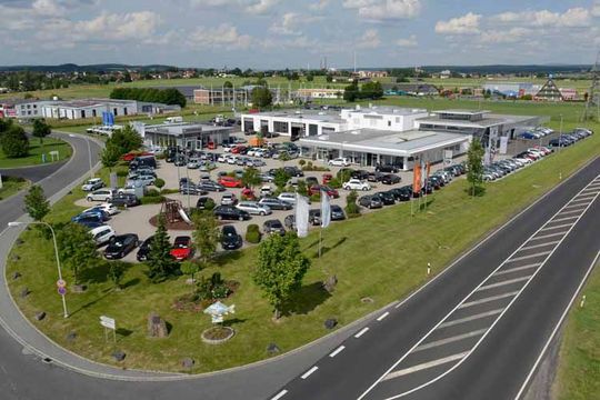 Die neu gegründete Tochtergesellschaft wird ihren Hauptsitz auch weiterhin in Mitterteich haben und von Geschäftsführerer Christian Schönberger geleitet werden.(Bild:  Schönberger)