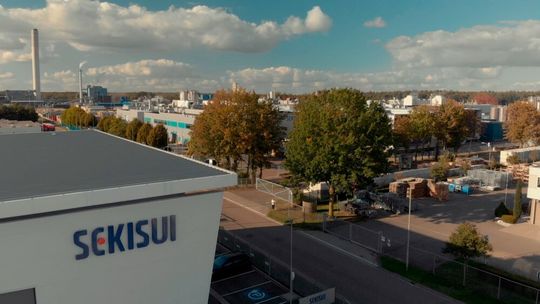 Der europäische Hauptsitz von Sekisui befindet sich in Roermond, Niederlande.(Bild:  Sekisui)
