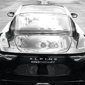 Zu sehen ist der A110 Monochromatic in dem Fotoprojekt in vielen Perspektiven und Details.(Bild:  Mathieu Cesar)