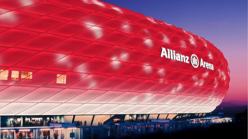 Schneeflocken auch im Sommer: Die Design-Studie zeigt, was künftig an der Bayern-Arena möglich sein wird. (Phillips Lighting)