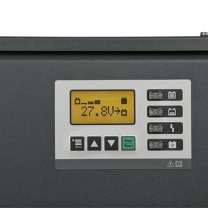 Auch an der Optik hat Fronius gearbeitet. Das Ladesystem signalisiert dem Anwender durch Farbe den Ladezustand der Batterie.