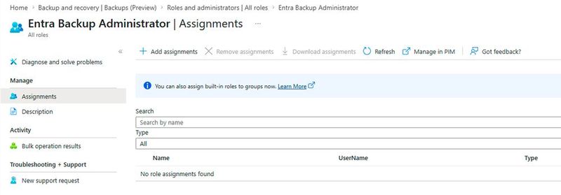 Die Rolle Entra Backup Administrator zeigt sich nach dem Roll-out zunächst ohne aktive Zuweisungen und wird über „Add assignments“ oder Privileged Identity Management vergeben. (Bild: Joos | Microsoft )