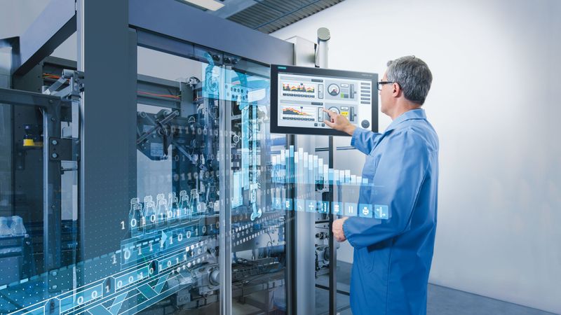Moderne Fabriken erzielen deutliche Fortschritte bei Produktivität und Effizienz, weil sie digitale Technologien konsequent mit der physischen Produktion verzahnen. (Bild:  Siemens)