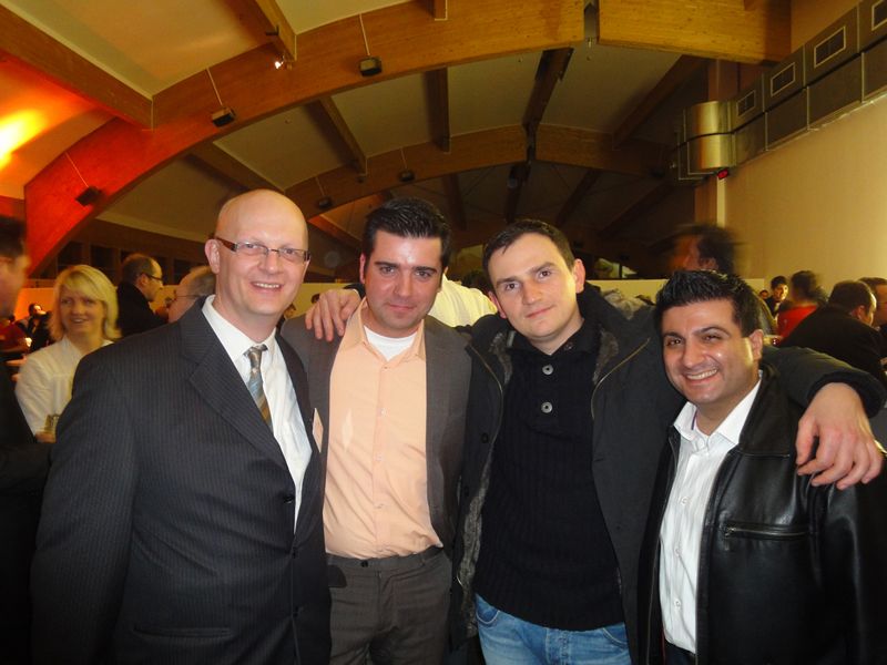 Rainer Hoffmann, Devil (l.), Hüseyin Tanol und Roman Schmunk, Tanol Computer, Mehmet Alma, Alma (r.) (Archiv: Vogel Business Media)