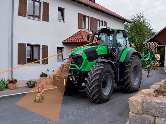 Macht das Traktorfahren sicherer: das Fahrerassistenzsystem Driver Extended Eyes. (Bild: Same Deutz-Fahr)