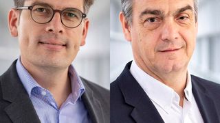 Tobias Stöver (links) verantwortet künftig das Marketing bei Peugeot. Sein Nachfolger als Leiter des Opel-Nutzfahrzeuggeschäfts ist Pascal Martens. (Opel)