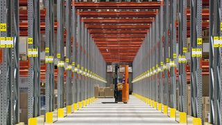 pp_p90_standard_wide_aisle_01 ()