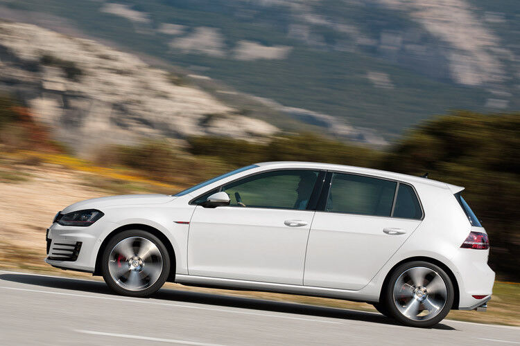 GTI-Fans, denen das nicht reicht, erhalten mit der aufpreispflichtigen sogenannten „Performance“-Ausführung 10 Extra-PS. (Foto: Volkswagen)