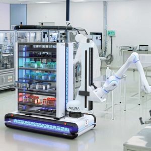 Maira ist ein schneller und präziser Cobot, welcher zusätzlich über alle wichtigen Sinne und kognitiven Fähigkeiten verfügt, sodass er den Menschen unterstützen und entlasten kann wie derzeit kein anderer Roboter auf dem Markt. (Bild:  Neura Robotics)
