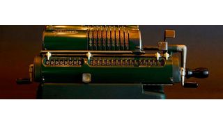 Rechenmaschine 4.0: leistungsfähige Industrie PCs sind im Zeitalter des IIoT von großer Bedeutung. (Bild: gemeinfrei)