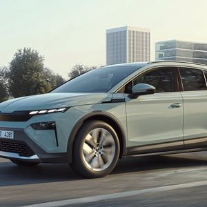 Der Elroq ist zwar klar als Skoda zu erkennen, aber an einigen Stellen modern interpretiert. (Bild:  Skoda)