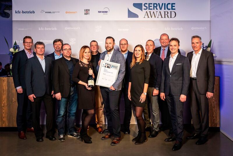 Das Team vom Autohaus Thomas Rudolph mit Serviceleiter Sylvio Rauschenbach (Mitte) war zum ersten Mal beim Service Award dabei. (Stefan Bausewein)