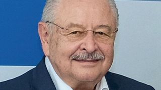 ZDK-Präsident Jürgen Karpinski führte als Präsident des Landesverbands Hessen durch den Verbandstag. (Zietz/»kfz-betrieb«)