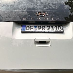 Apropos Heck: Die Heckklappe öffnete bei unserem Testwagen elektrisch.(Bild:  Wolfgang Michel – VCG)