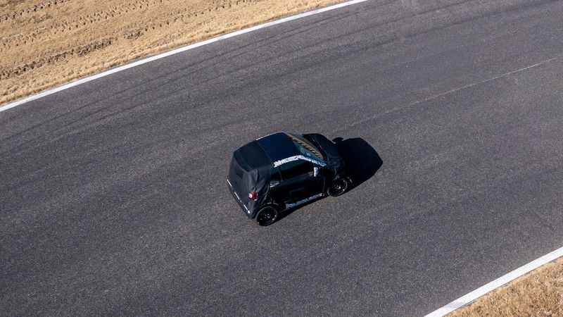 Abmessungen und Proportionen ähneln denen des kürzlich ausgelaufenen Vorgängers Fortwo. (Bild: Smart)