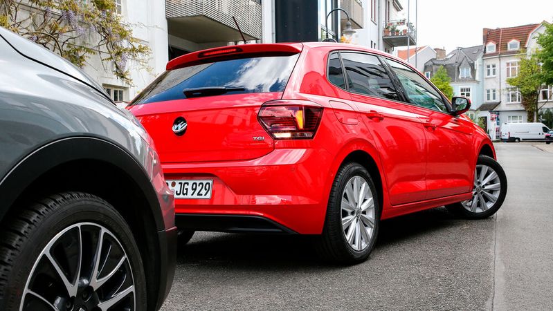 Die ständig steigende Zahl an Pkw macht Parkraum vor allem in Städten zu einem knappen und immer teureren Gut.(Bild:  sp-x)