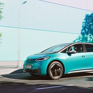 Der Elektro-Pkw ID.3 basiert auf dem von Volkswagen entwickelten modularen E-Antriebsbaukasten (MEB).