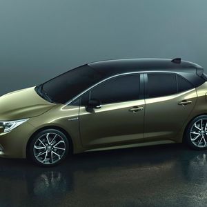 Die Produktion des Auris für das Modelljahr 2019 läuft zum Jahresende an. Dank der neuen TNGA-Plattform hatten die Toyota-Designer mehr Gestaltungsspielraum. (Bild:  Toyota)
