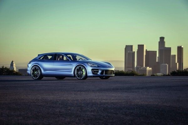 Der Panamera Sport Turismo: ein echter Porsche und doch Familientauglich (Bild: Porsche)