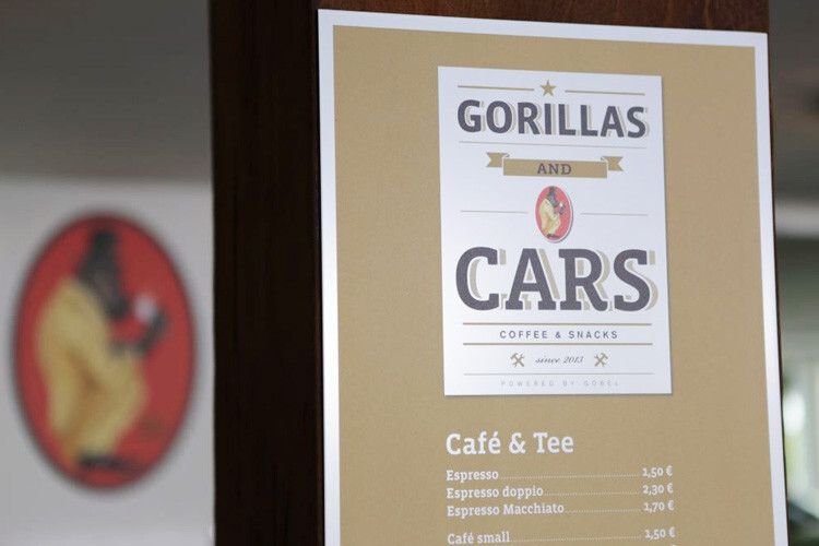 Neben diversen Kaffee- und Teesorten gibt es ein Snack-Angebot mit Paninis, Cookies, Muffins und Kuchen. Alle Getränke und Speisen gibt es auch zum Mitnehmen. (Foto: Atrium Living Pictures)