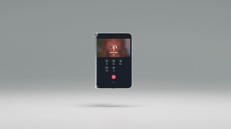 Das Surface Duo bietet eine Telefonfunktion ... (Microsoft)