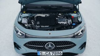 Mercedes setzt im Verbrenner-CLA neue Mildhybridbenziner ein. (Bild: Mercedes-Benz)