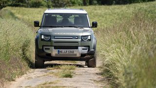 Basierend auf dem Defender will Jaguar Land Rover einen Prototypen mit Brennstoffzelle entwickeln. (Aleksander Marko Perkovic/Jaguar Land Rover)