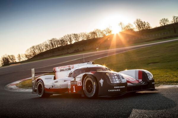Im Vergleich zum Vorjahres-919 wurden Effizienz und Leistung des Antriebsstrangs nochmals gesteigert.  (Porsche)