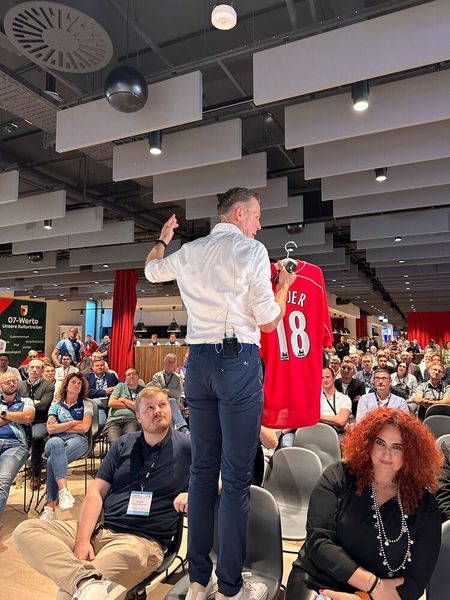 ...inspirierend & dynamisch erfrischend! (Bild: Vogel IT-Medien GmbH)