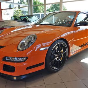 Auf ihrer Rundreise quer durch Deutschland hat die DWP-Jury so einige automobile Schätzchen entdeckt. Hier zu sehen ein Porsche 997 GT3 RS.(Bild:  Schreiner/»kfz-betrieb«)