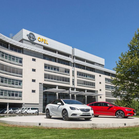 Opel setzt auch in Rüsselsheim auf Kurzarbeit, Altersteilzeit und weniger Leiharbeiter.(Bild:  Opel)