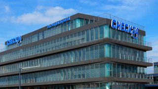 Die Wettbewerbszentrale hat Check 24 abgemahnt. (Bild: Check24-Zentrale München / CHECK24 / CC BY-SA 4.0)