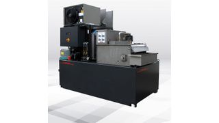 Ein modularer Kompaktfilter SB200 aus Edelstahl zur Filtration von Öl wird mit drei Kühlkreisläufen, Hochdruckpumpen, Heizung und doppelwandigem Tank (WHG – Konformität) kombiniert. (Lehmann-UMT)