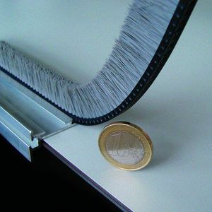 Mink Flex-System (FBL): Die flexibelste Leistenbürste der Welt, so variabel wie Ihre Anforderungen.