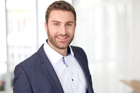 Jochen Gemeinhardt is responsible for NTT Data's AI business in the DACH region as Head of Production & Supply Chain and Head of Industry Line Global Business.(Image: NTT Data)