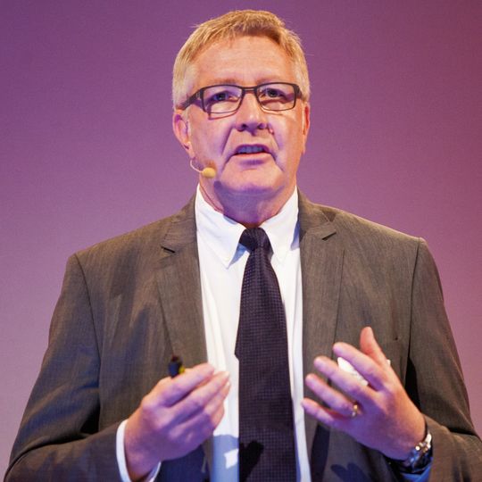 Urban August: „Ziel ist es, die Realität möglichst genau und möglichst umfassend digital abzubilden.“ Urban August: „Ziel ist es, die Realität möglichst genau und möglichst umfassend digital abzubilden.“