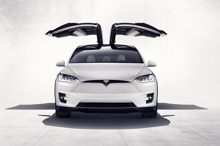 Das lang erwartete Tesla Model X: ein sicheres, schnelles und praktisches Elektro-SUV. (Tesla Motors)