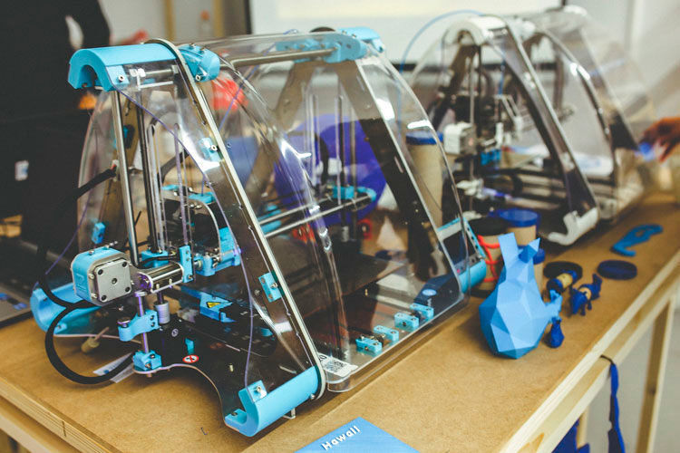 3D-Druck: „Der 3D-Drucker besitzt die Möglichkeit, Konsumenten und die Wirtschaft in vielen Bereichen zu wandeln. Die Technologie hat das Potenzial, das „historische“ Modell der Massenproduktion hin zu einer lokalen Fertigung maßgeschneiderter Produkte zu verändern“, schreibt GfK-Analyst Gavin Sudgen. (Pixabay)