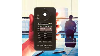 Mit GL Spectis 1.0 Touch + Flicker von GL Optic lässt sich der Einfluss der Beleuchtung auf den Menschen berechnen. (GL Optic)