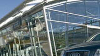 Dieser Betrieb in Deggendorf wurde 1999 für die Marke Audi gebaut. Es ist das zweite Autohaus der AVP am heutigen Firmensitz. (Archiv: Vogel Business Media)