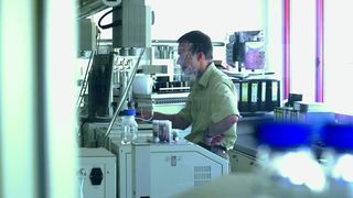 Abb. 1 Da die Datenmenge im Labor stetig wächst, fällt dem LIMS eine immer größerer Wichtigkeit zu. (Archiv: Vogel Business Media)