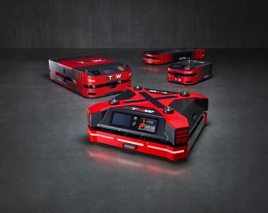 „Quba“ ist ein umfassendes Portfolio mobiler Roboter für den autonomen Transport von Behältern, Kartons und Paletten.(Bild:  TGW)