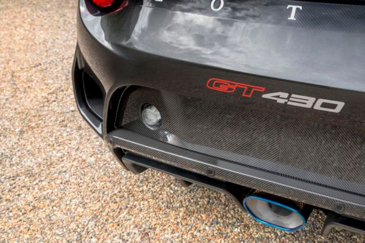 Der Heckdiffusor wurde überarbeitet und soll jetzt noch mehr Anpressdruck bieten. (Lotus)