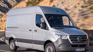 Mercedes ruft für den Sprinter in der Basisversion 19.990 Euro netto ab. (Bild: Daimler)