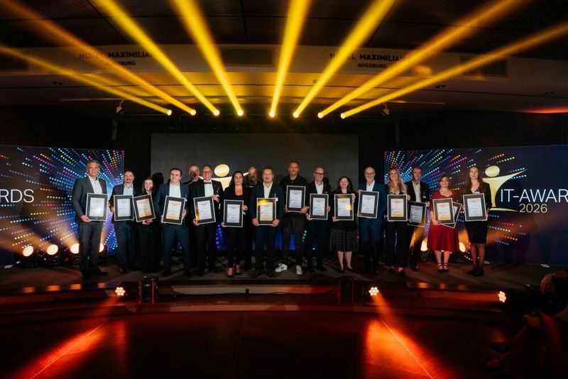 Das sind die stolzen Gewinner der 12. Leserwahl von CloudComputing-Insider. Herzlichen Glückwunsch! (Bild: Manuel Emme Fotografie)