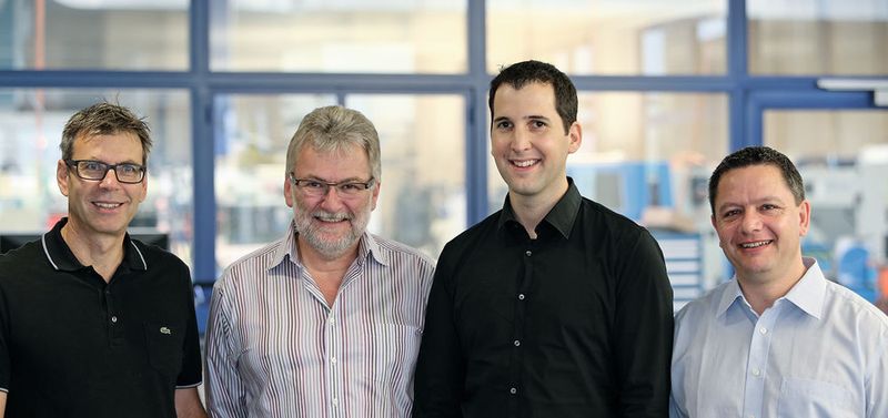 Das Leitungsteam: Bernhard Erne (AVOR / Produktionsplanung) Claude Werder (Geschäftsführung) Raphael Vögtli (Offertwesen und Qualitätsmanagement) André Stäger (Verkaufs- und Produktionsleitung) (Jean-Daniel Ruffieux)