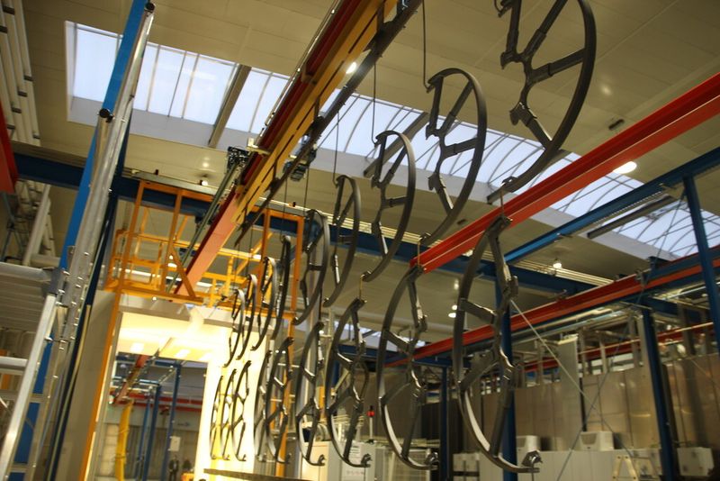 Impressionen aus der Produktion bei Ropa. (Bild: Itasse)