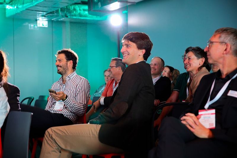 ... und rundum ausgelassener Stimmung.  (Bild: Vogel IT-Akademie)