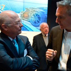 (Achter / »kfz-betrieb«)