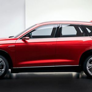 ... mit einem Elektro-SUV ...(Bild:  Togg)